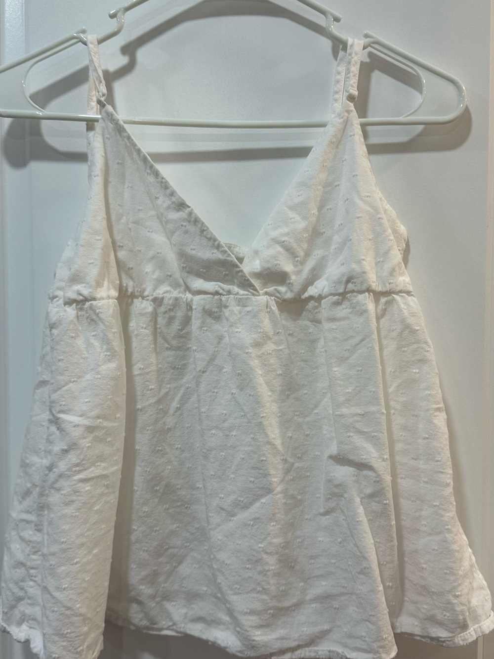 Brandy Melville White Eyelet V-Neck Camisole